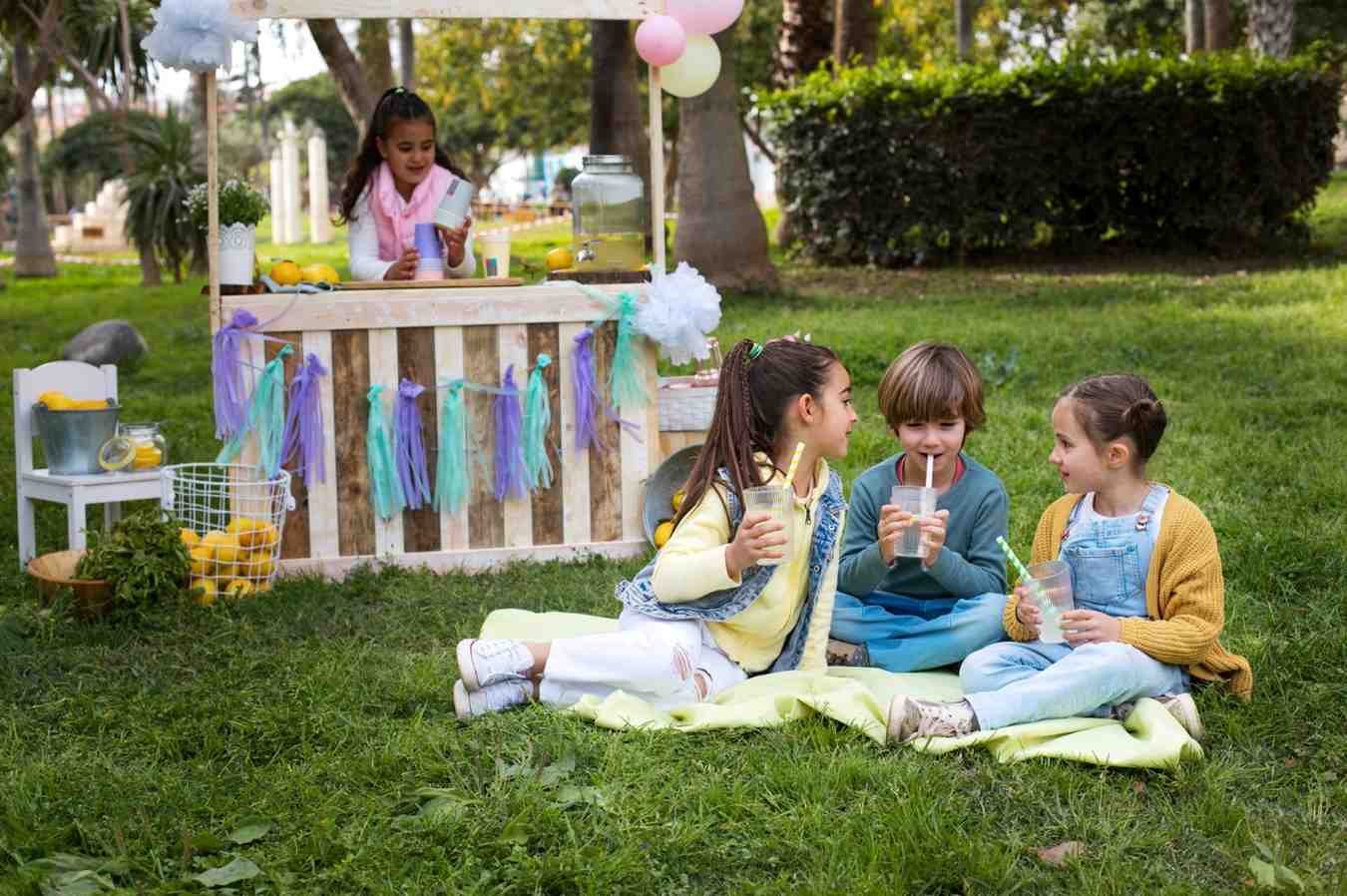 Daycare school in Dilshad Garden